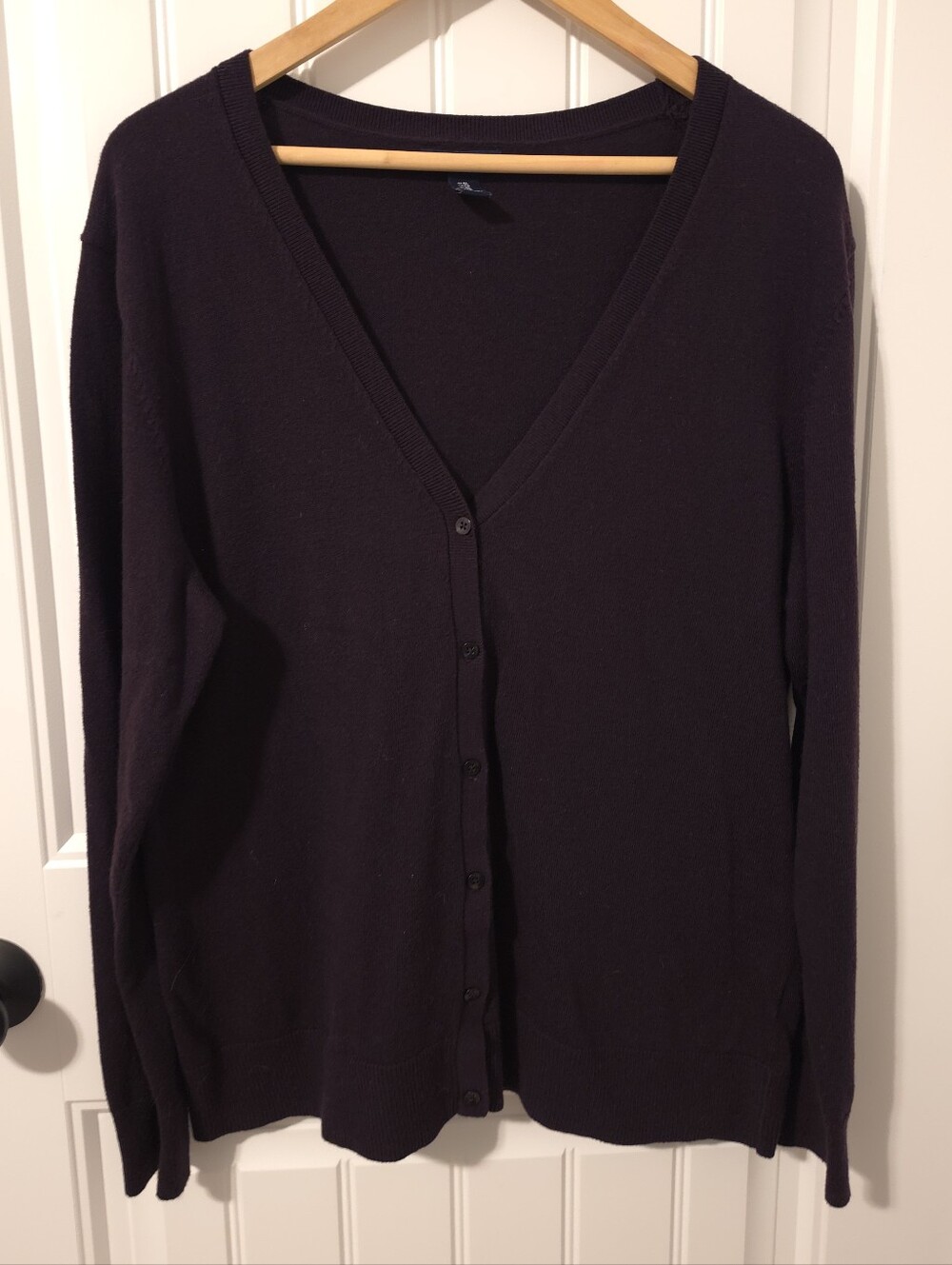 GAP Women's V-Neck Button Cardigan - Dark Plum
